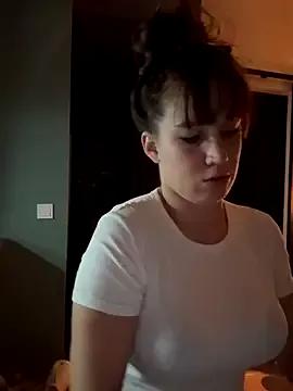 bebecita_x from StripChat