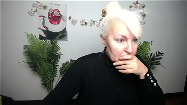 BlondyLeeBest — Freechat on StripChat