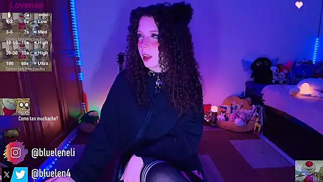 bluelen from StripChat