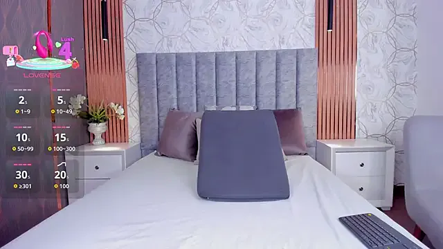 Britanymooree — oiled twerk