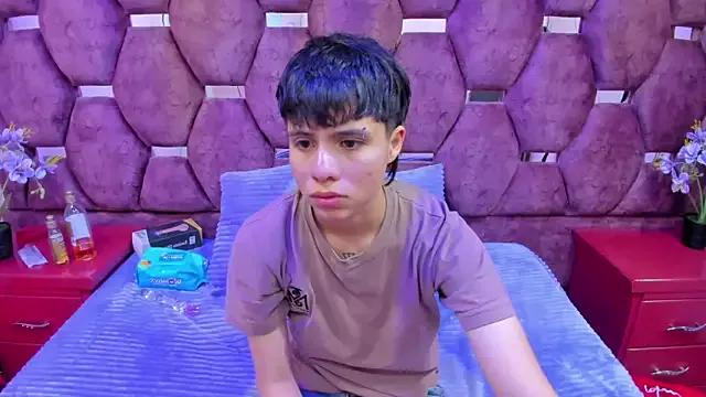 Explore Bruno_Cruzz, she wants to masturbate for you Bruno_Cruzz from StripChat