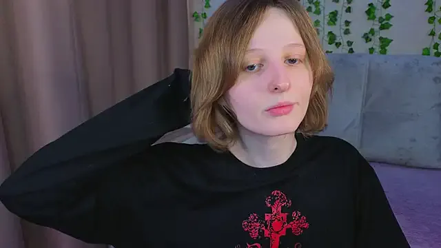 c0ralynx on StripChat