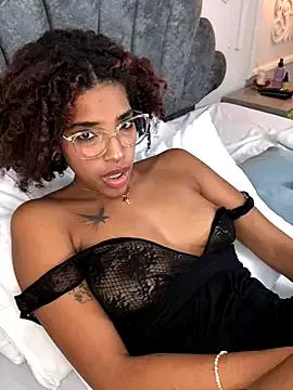 Charlotte-Novac from StripChat