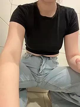 Checkout cute performer Cumonmme Cumonmme from StripChat