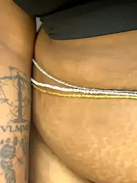 Masturbate to 23 years old Curveysinaa from StripChat Curveysinaa from StripChat