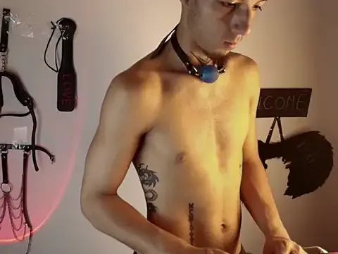 dark_rosse — show ass