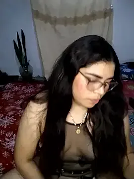 Diamily — Montar dildo 