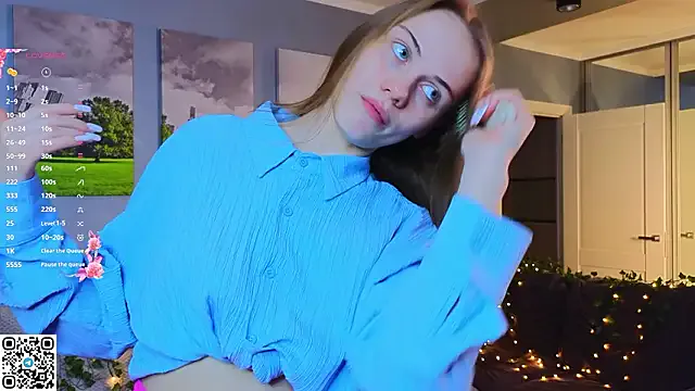 DivaViera — SENSUAL LICK AND SUCK MY FINGERS