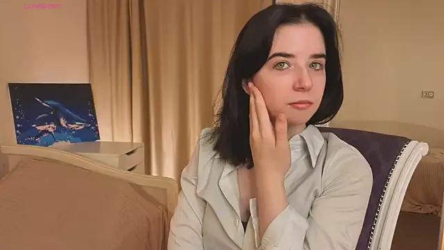 DorisDenmon from StripChat