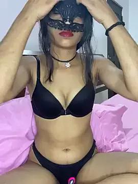 Elinacam from StripChat