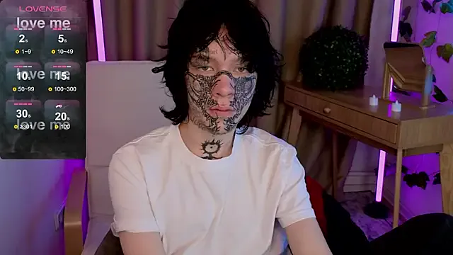 em0_b0y — get naked