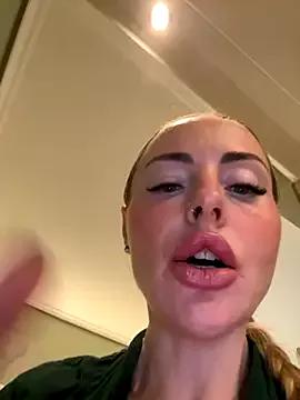 EmaSalis from StripChat