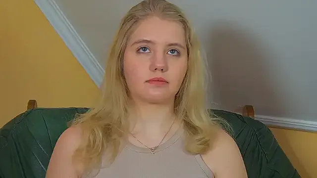 EmilyEvanse — 10 squats slowly