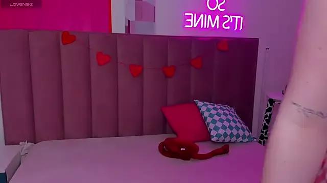 Emma_adorablle on StripChat 