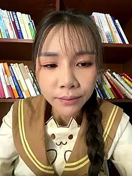 Fire-18 on StripChat