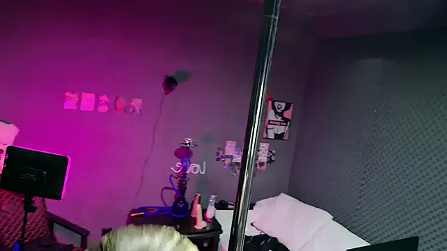 Fluffy_Cloude — fuck ass with dildo