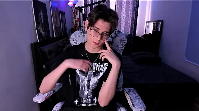 Foxicfu — Freechat on StripChat