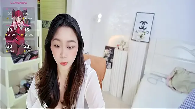 Freylly — Freechat on StripChat