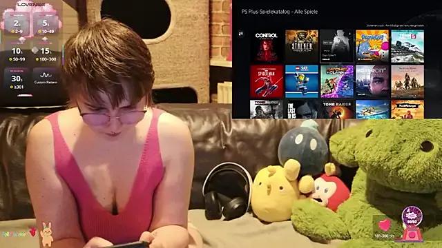 Naked GamerGirl_Eve wants you to fuck their body now GamerGirl_Eve from StripChat