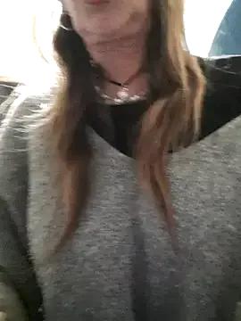 Join slutty camwhore Gildamilf gildamilf from StripChat