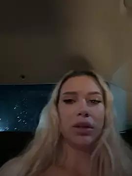 GirlsMia_ from StripChat