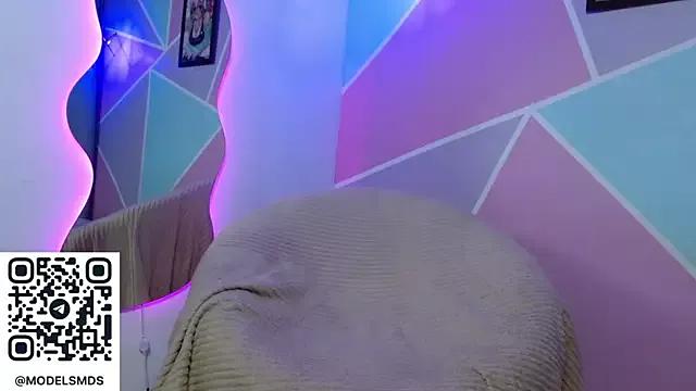 Admire 23 years old gisel_mds from StripChat gisel_mds from StripChat