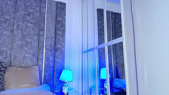 GiselOrtiz — Bent me + bounce my ass on ur face