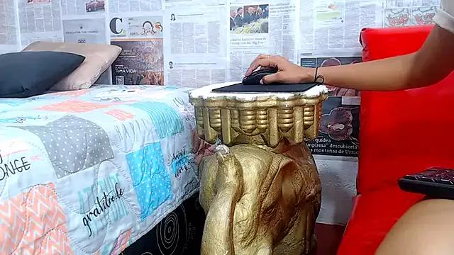 hexaravagina22 from StripChat