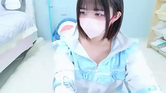 Hinata_Sun from StripChat