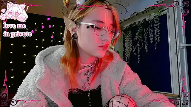 Honelin — my cute ass in the camera 