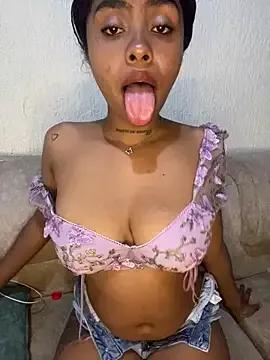 Dirty Itanny wants you to fuck her body now Itanny from StripChat