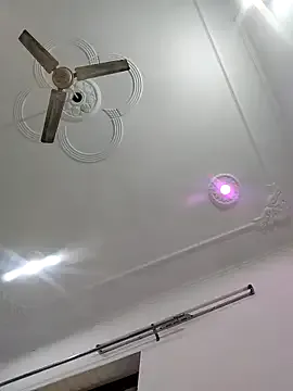 Itz_ishu — Nude public 