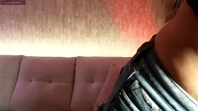 IvySanders — 2 fingers in pussy