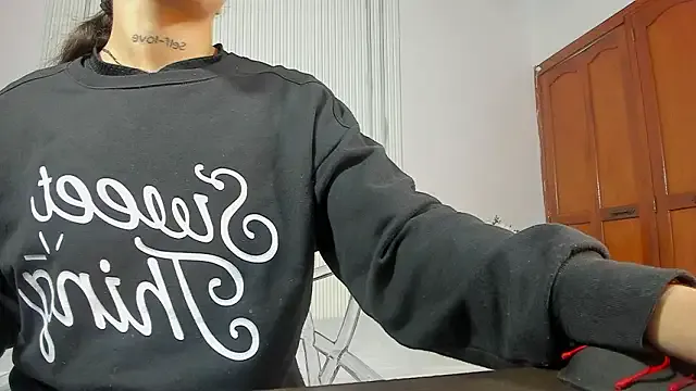 Izelevans — suck breasts