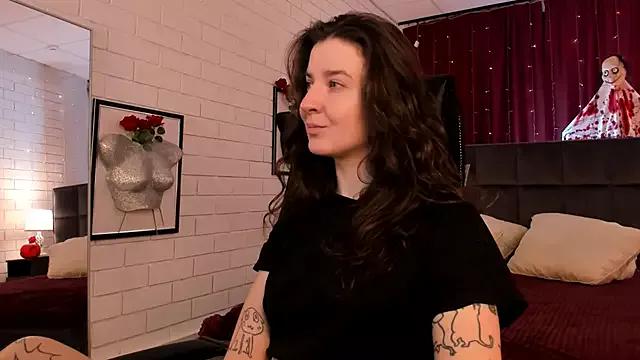 Check out hot camwhore JackieByrd JackieByrd from StripChat