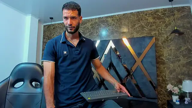 Jacob_Benelli — MEGACUM