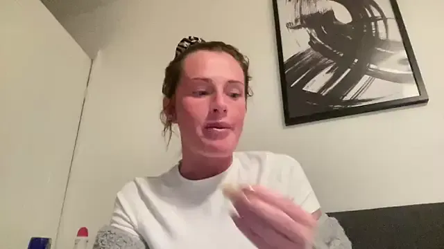 Jaydeejords — Rub and bounce boobs