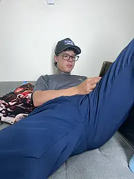 jordan_422 — FUCK THE TORSO + CUUM IN THE PUSSY