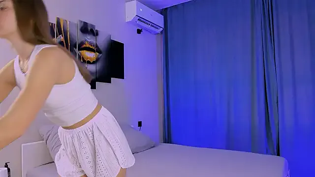 Kandeess — Doggy masturbate in panties