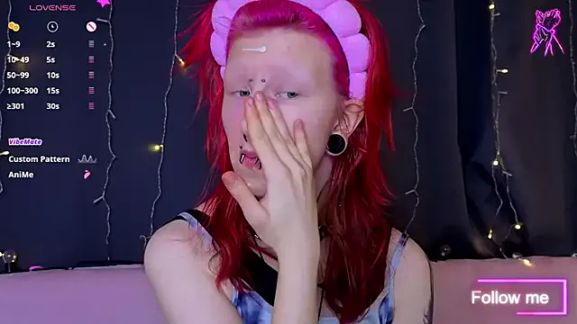 KandraCruser — flash boobs