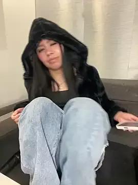 Karina16_pink from StripChat