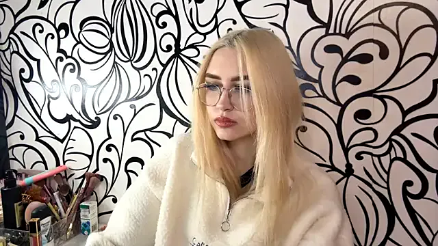 Kat_Catherine — take of my pants