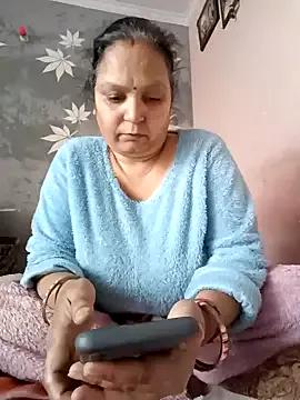 Kavya_kapoor on StripChat 