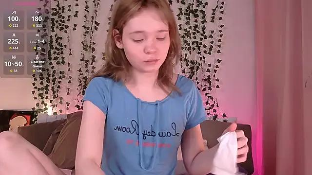 Kellybbface from StripChat