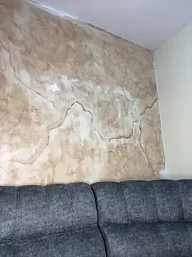 Kendra_C — Teasing body + spit (naked)