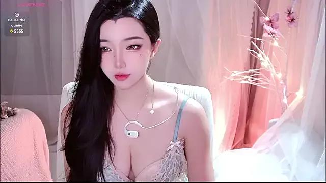 Lala-Baobei from StripChat
