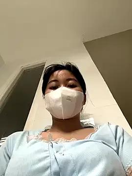 Lami_Mi from StripChat