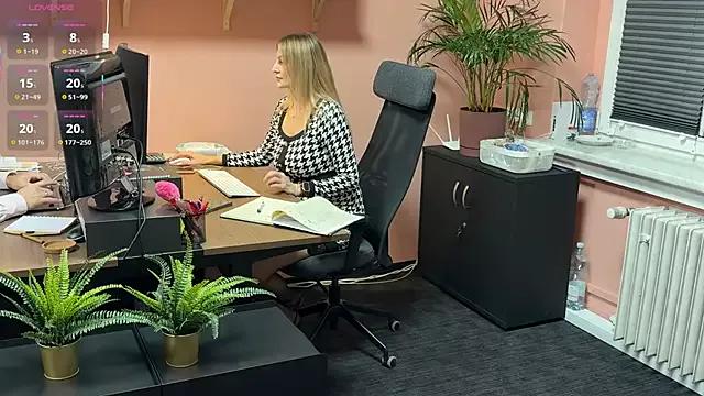 Amazing legsLONG from StripChat legsLONG from StripChat