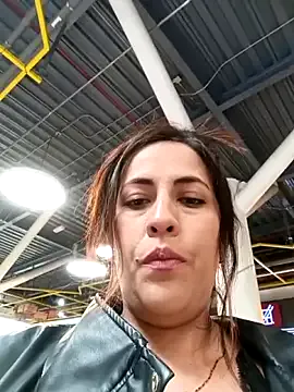Lena-32 — Unbutton my blouse for 3 minutes in mall
