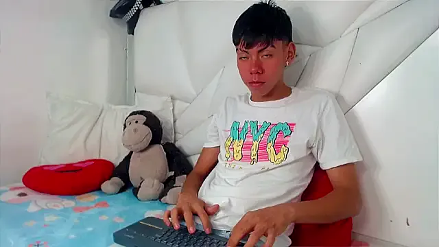 Liarr_ — show the cum + eat cum